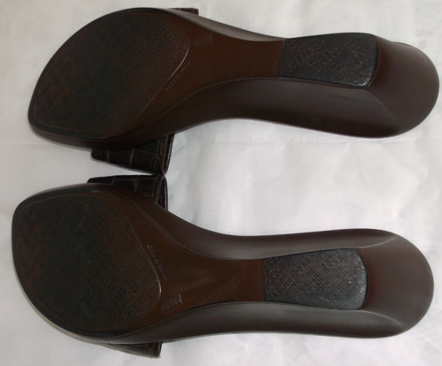 ITALIAN SHOEMAKERS 1O BROWN CROC BAND & THONG WEDGE SANDALS OPEN TOE HEEL WOMEN - Picture 13 of 16