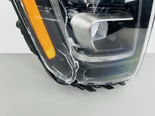 Crack! 2020-2022 Kia Telluride Full LED Headlight Right Passenger Chrome OEM - Picture 3 of 9