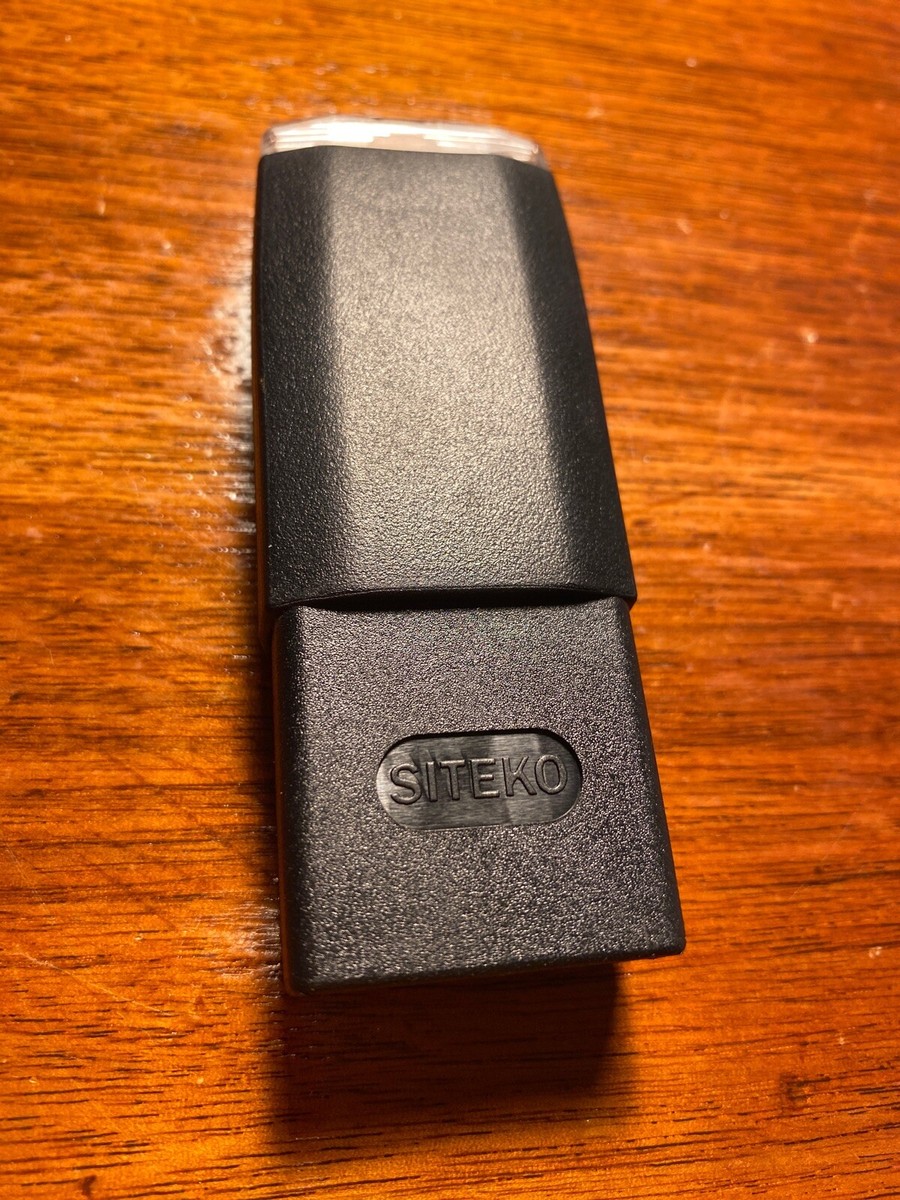 BMW E46 E90 E39 E60 E63 E65 glove box rechargeable flash light