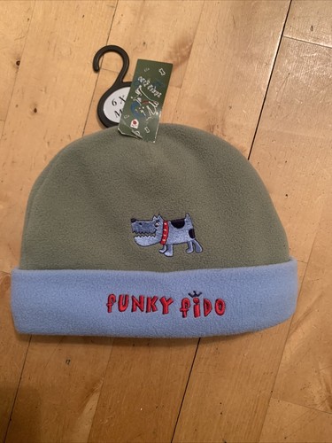 BNWT BABY FLEECE GREEN & BLUE HAT FUNKY FIDO LOGO AGE 6-12 MONTHS