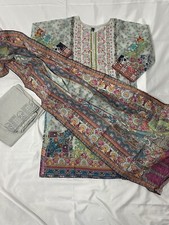 Pakistani little girls embroidery Soft lawn Kameez shalwar size 28 5 years