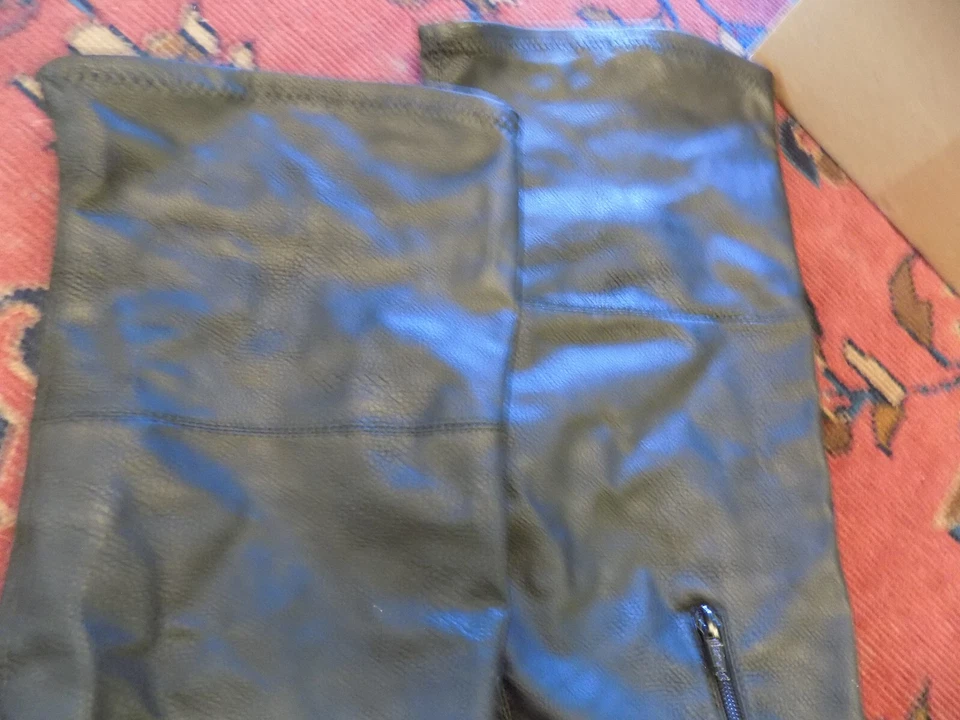 Rock & Republic Guijarro Gótico Negro Lazo Sobre la Rodilla 1.5" Tacón Apilado Botas 7 Foto 3 de 4