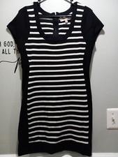 PHILOSOPHY WOMENS SLEEVELESS DRESS BLACK WITH WHITE STRIPES SIZE M USED