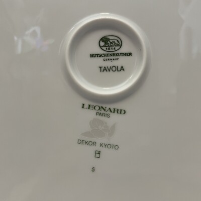 フッチェンロイター タヴォラ レオナルド パリスのサラダプレート フッ