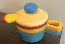 Fisher Price Toddler Baby Kitchen Play Set 1989 Stacking Nesting pots with Spoon