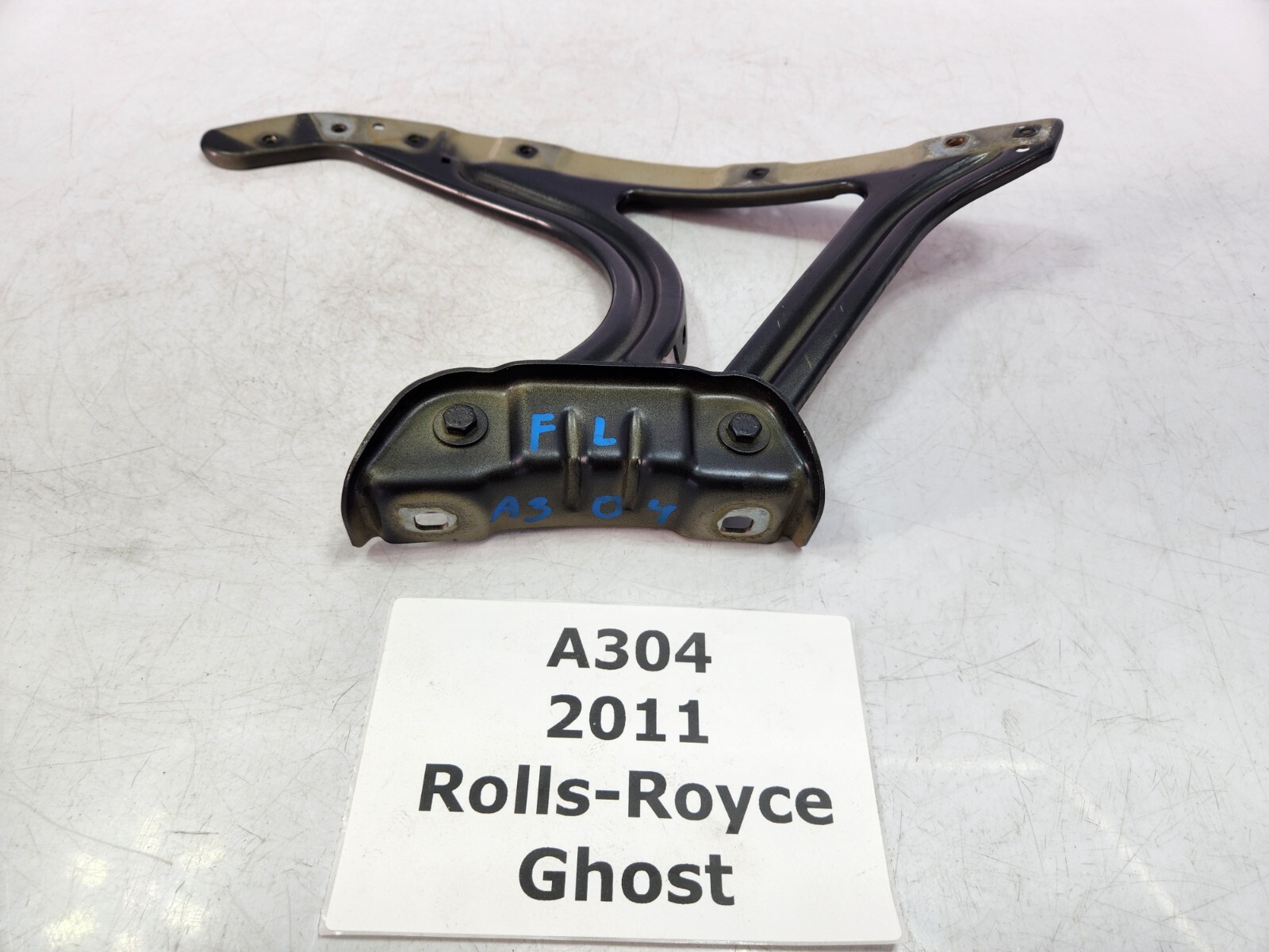 ✅ 10-14 OEM Rolls-Royce Ghost RR4 Front left Driver Side Fender Support Bracket