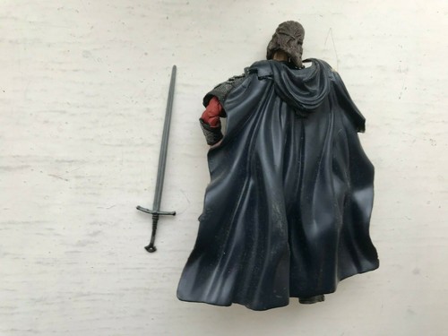 LORD OF THE RINGS ARAGORN CORONATION ACTION FIGURE TOY BIZ ROTK SERIES - Picture 3 of 3