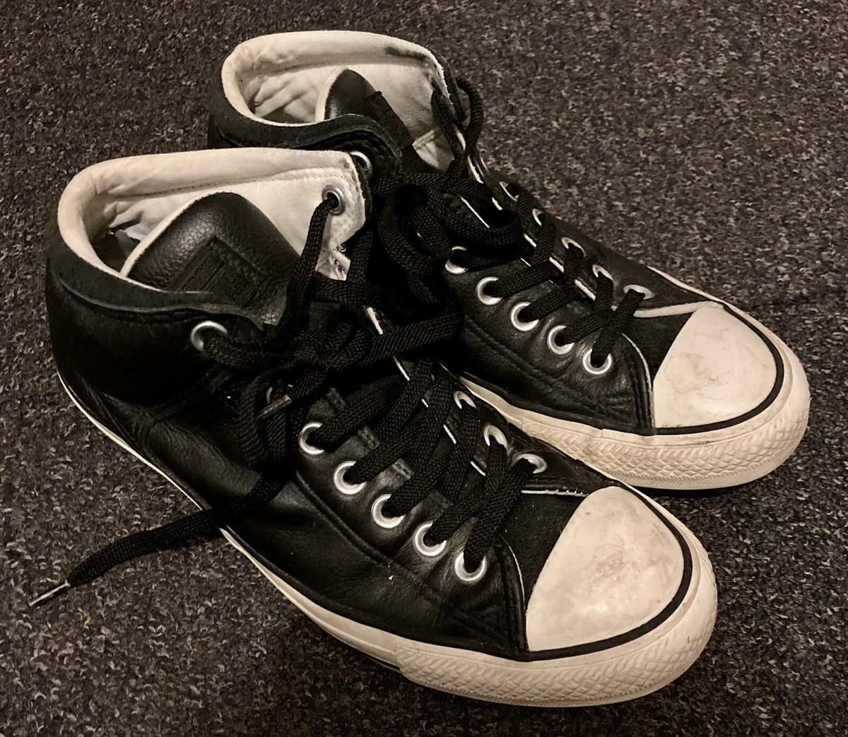 Converse leather size 7 Clearance
