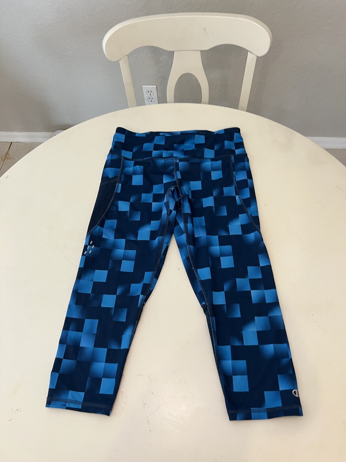 Women's Athletic Pants Size Medium Blue Champion Brand Powertrain 118