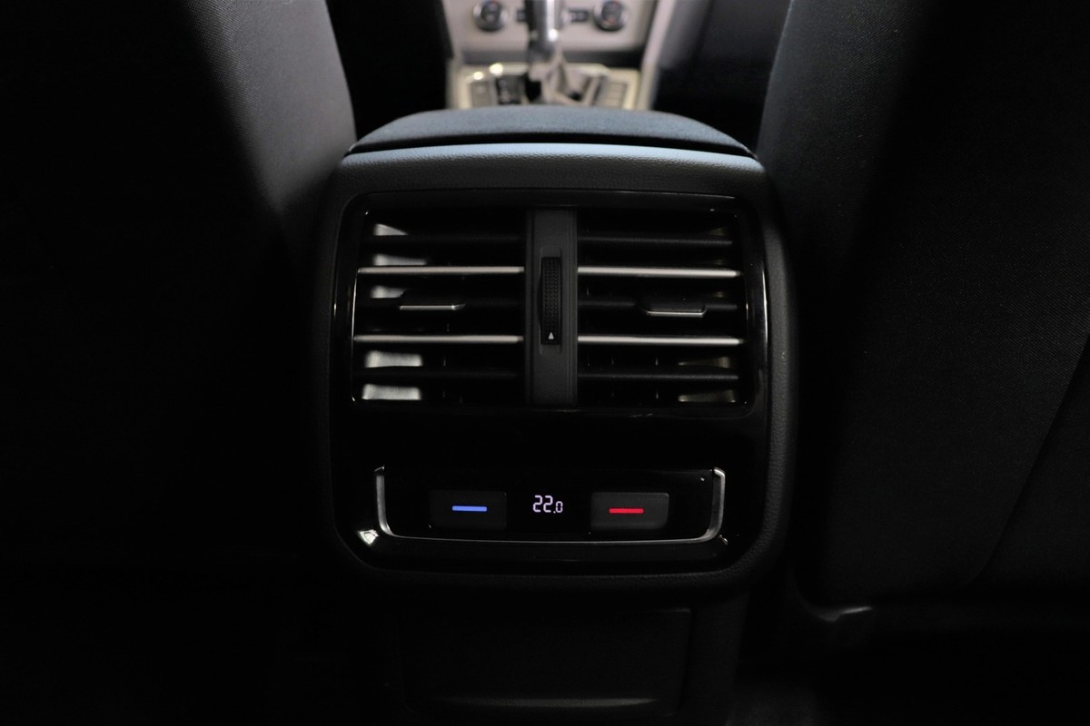 VW Passat 2,0 TDi 150 Comfortl. Vari. DSG