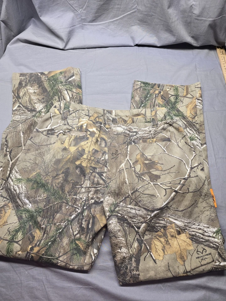 Pantalones de caza SHE Outdoor para mujer Realtree Xtra camuflados talla L carga utilitaria campo Foto 2 de 4