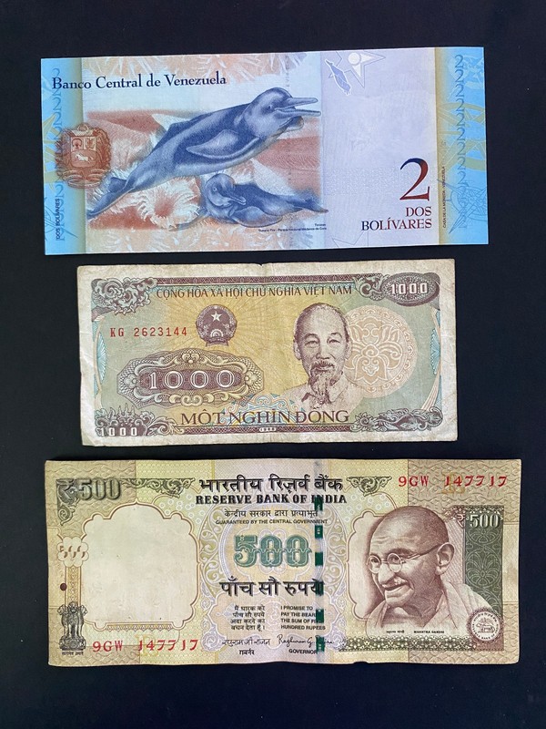 World Banknote Lot India 500 Rupees Venezuela 2 Bolivares Vietnam 1000 Dong