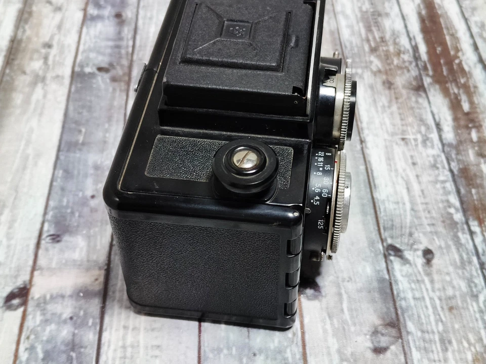 Câmera Panorâmica SPUTNIK STEREO Lente Dupla Reflex Formato Vintage 6x6 URSS - Imagem 3 de 4