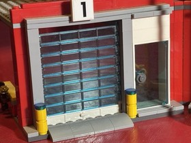 Lego City Fire Station 60110 Incomplete Build Only.