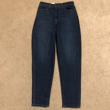 NWT Levi's High Waisted Mom Jeans Women's Size 28x29
