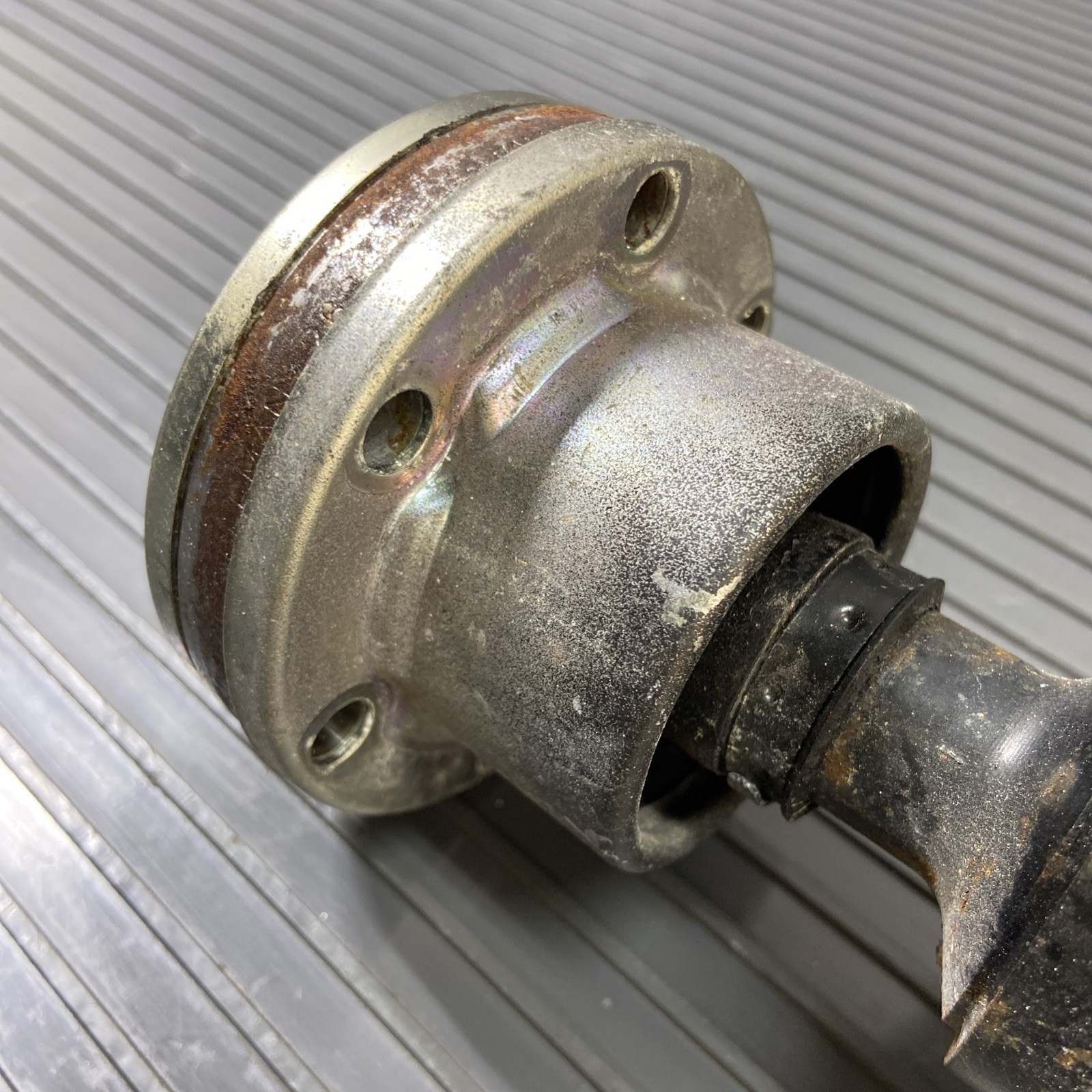 2010-2015 Audi R8 Spyder Rear Drive Shaft Propeller Axle OEM 5.2L AWD 34k Miles