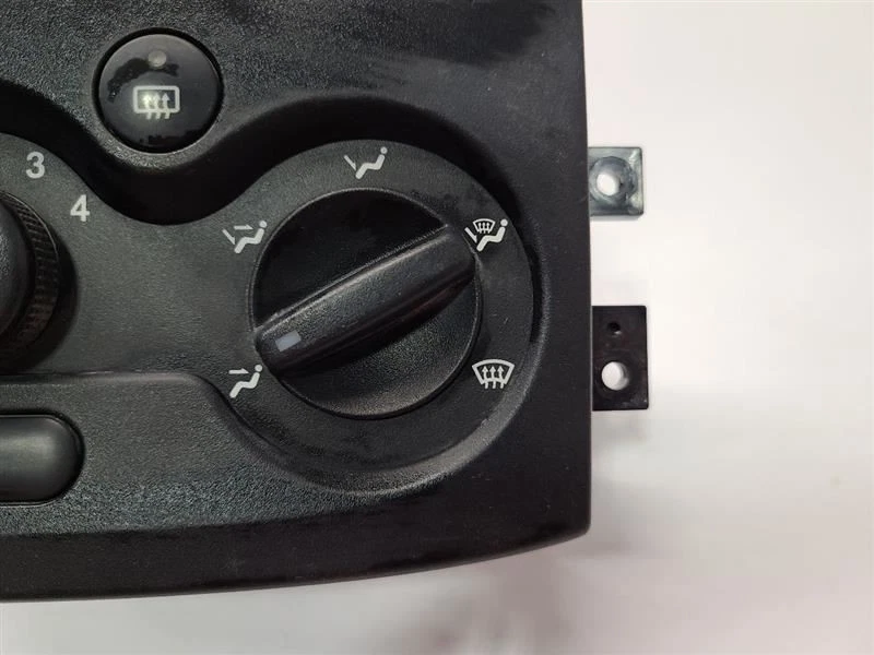 2005 06 07 2008 CHEVY AVEO TEMPERATURE CONTROL WO AC 96643210        - Image 4 of 4