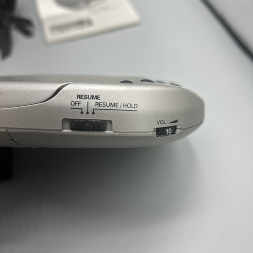 Philips Magnavox Lettore CD portatile ESP 25 secondi AZ7000/17 - Foto 6 di 14