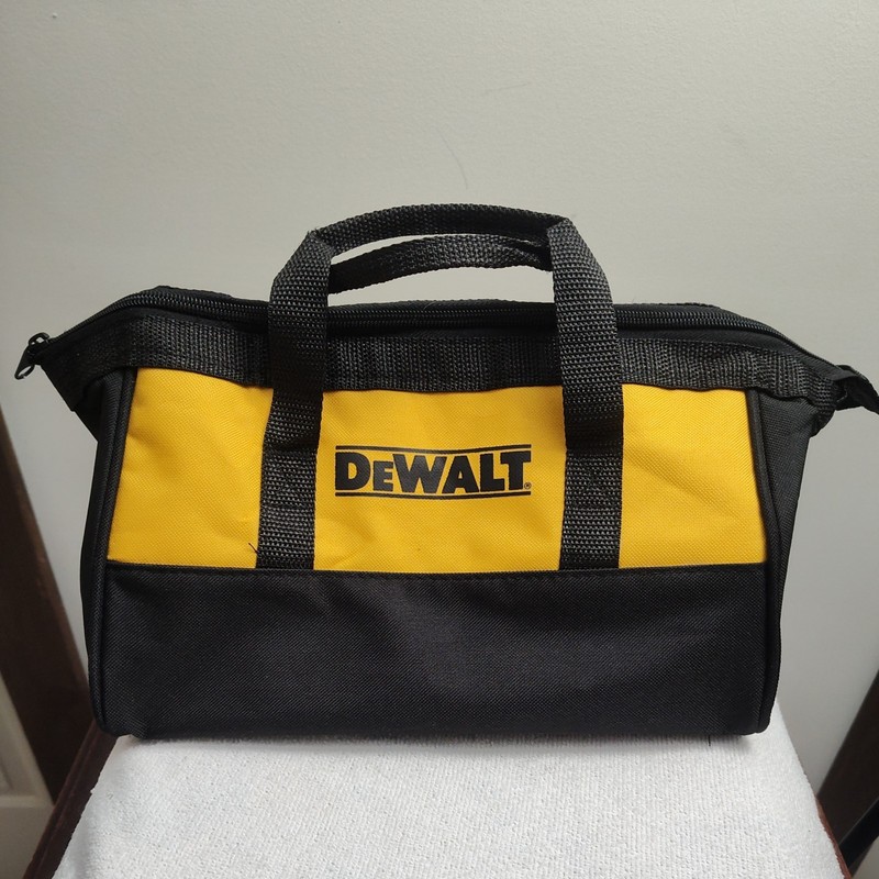 DEWALT N294699 Soft Tool Bag Great Condition