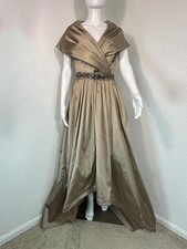 Women  s Size 10 Adrianna Papell Taffeta Hi Low Evening Gown Portrait Collar
