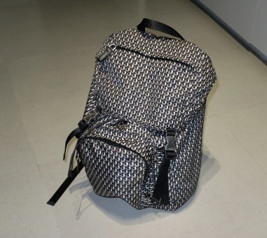 Excellent condition PRADA Backpack Rucksack V135 … - image 1