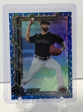 2025 Topps Holiday - Sandy Alcantara #H144 Blue Holiday Lights