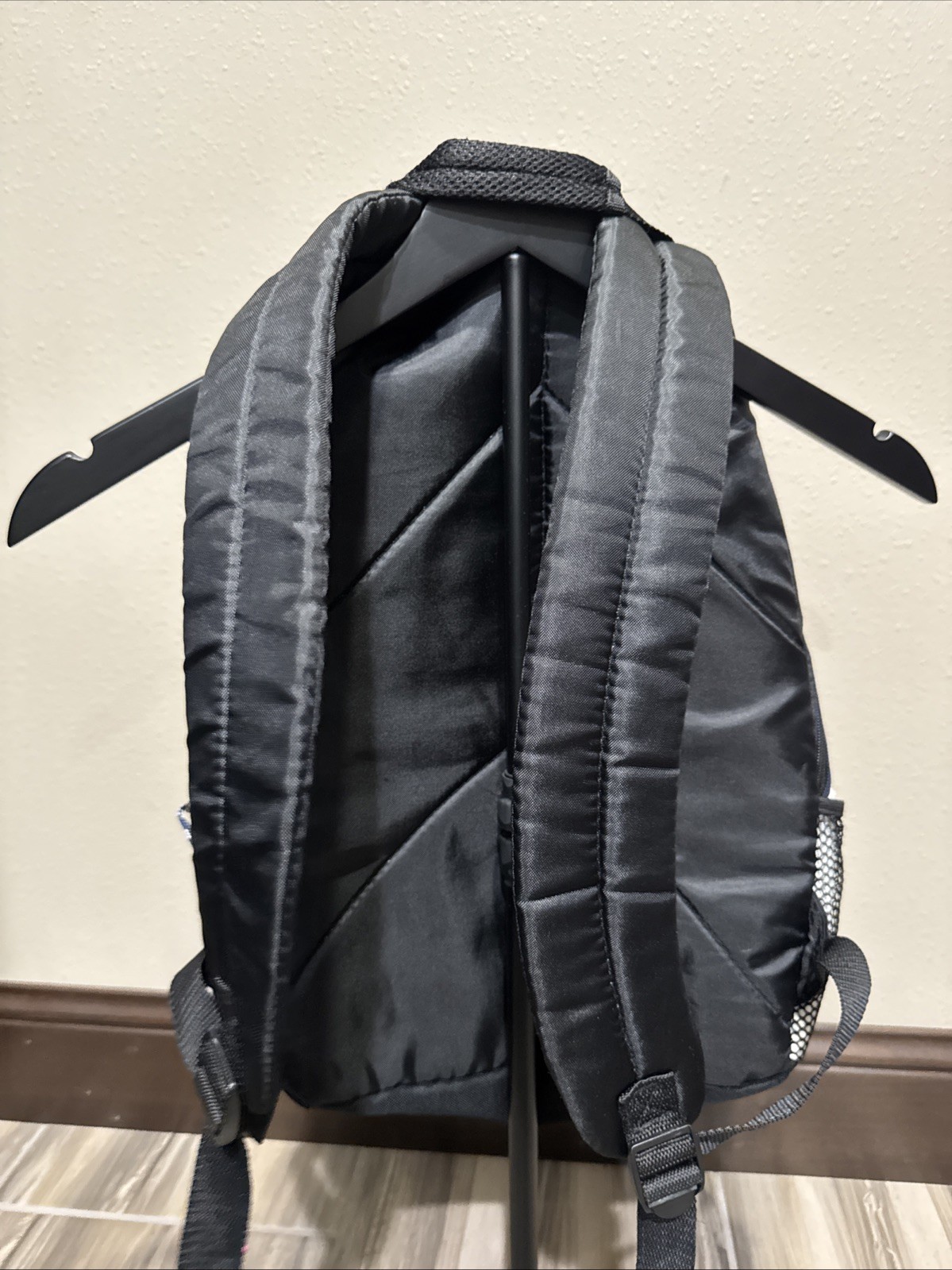 EASTSPORT BACKPACK NAVY WHITE BACKPACK CLEAN! - image 3