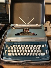 Vtg Penncrest Concord 10 electric Typewriter by Smith Corona w case, ribbon thumbnail