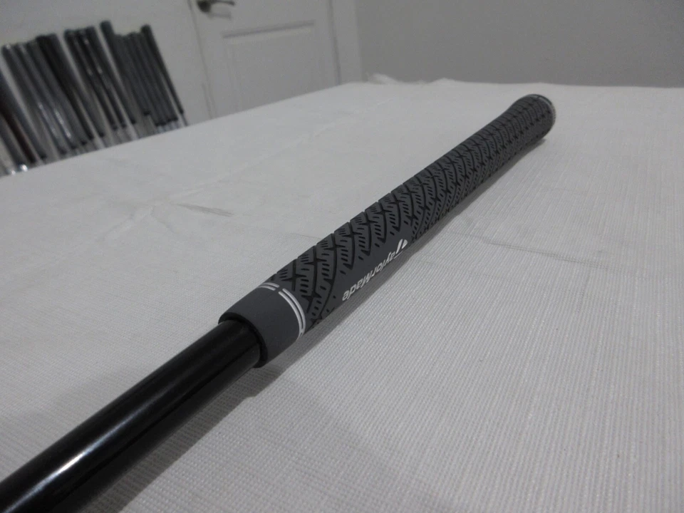 TaylorMade P790 23 9-iron - 40* - MMT 75 Stiff Graphite - NEW - Image 3 of 4