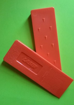 2x Bucking / felling wedge 8'' poly orange barbed one side made in USA 47073