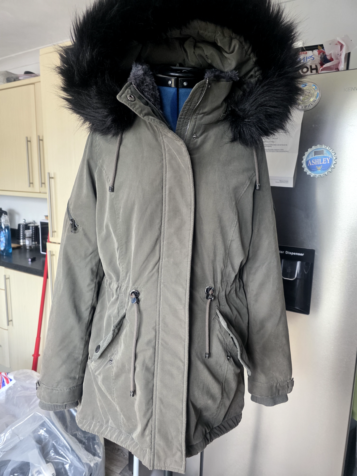 DKNY GREEN  PARKA FUR TRIM HOODED COAT SIZE SMALL