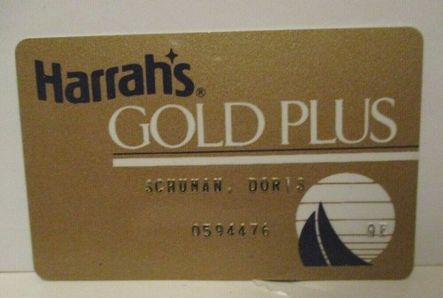 VINTAGE HARRAH'S ATLANTIC CITY CASINO GOLD PLUS SLOT CLUB CARD EXPIRED - Picture 1 of 2
