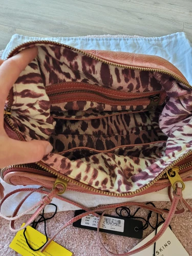 LIEBESKIND Handtasche "Biggi Double", butterweiches Leder, Farbe Powder *TOP* - Bild 5 von 7