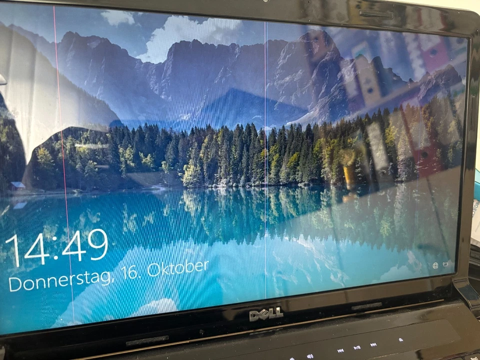 Dell Studio 17/1749 - 17,3" Display - Bild 3 von 4