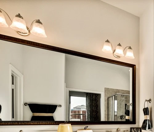 Maxim 2688 Malaga 19"W Bath Light - Picture 2 of 4