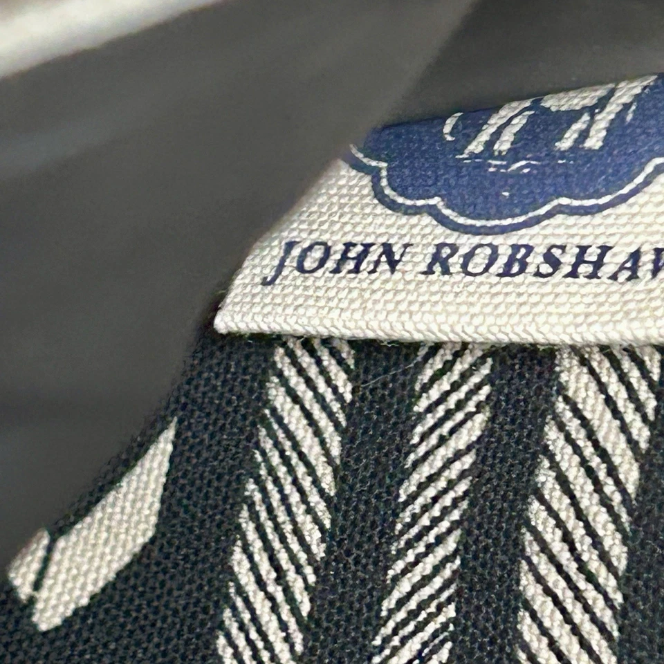 JOHN ROBSHAW 便携式电脑包/套纺织品家用黑色/米色 11 英寸高 x 15.5 英寸宽 x 1 英寸D 全新 — 第 4/4 张图片