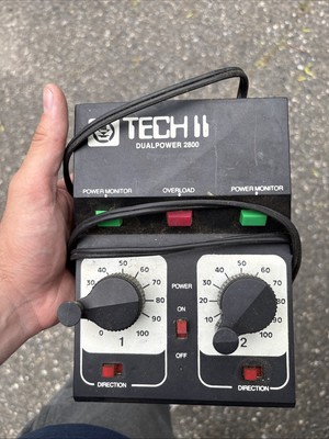 MRC Tech II Dual Power 2800 DC Power Supply Hobby Train Transformer
