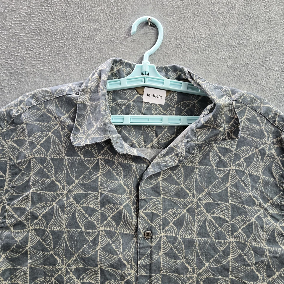 Camisa abotonada XL azul lino geométrica manga corta marca Axist para hombre Foto 4 de 4