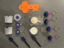 Vintage Tupperware Key Chains, Hanger, Minis, & Magnet Lot - NICE!