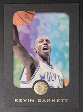 Kevin Garnett 1995-96 Skybox E-XL Rookie Card (no.49). rookie card picture