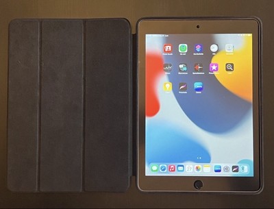 Apple iPad Air 2 | 64 GB | Wi-Fi | Silber | Sehr guter Zustand + Apple LederCase