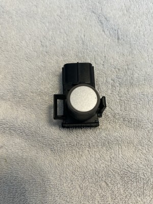 Toyota Lexus Bumper Parking Sensor  89341-33140 - 1F2 OEM DENSO JAPAN Used