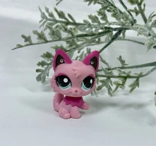 Littlest Pet Shop LPS Authentic #2664 Wolf Cat Pink Kitten Blue Eyes Hasbro Toy