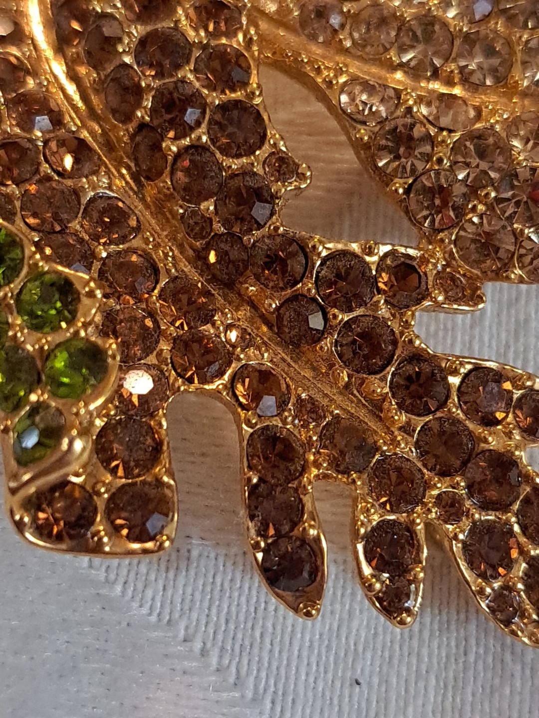 VTG KJL Kenneth Jay Lane Leaf  Goldtone Rhineston… - image 3