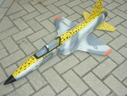 RBCKits F20 Tigershark - F209YG1G2 Holzmodell, Bausatz, Impeller - Bild 3 von 4