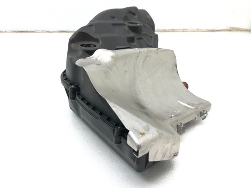 2012-2018 BMW 650i F06 4.4L RIGHT PASS FRONT AIR INTAKE FILTER BOX ASSEMBLY OEM. - Picture 7 of 14