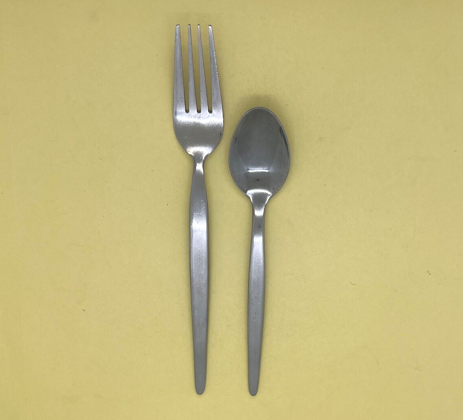 HANFORD FORGE (HF) NORTHERN SEA GLOSSY STAINLESS FLATWARE DINNER FORK & TEASPOON