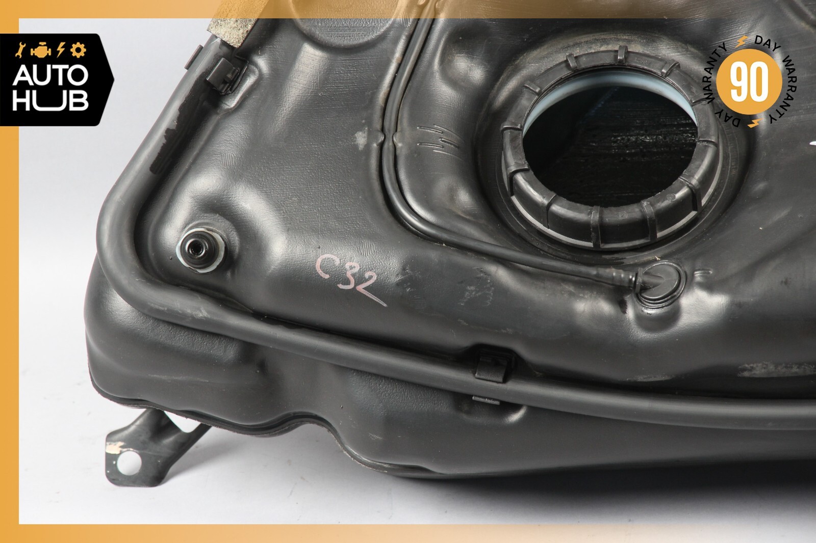 02-04 Mercedes W203 C32 AMG Fuel Gas Tank Reservoir Assembly 