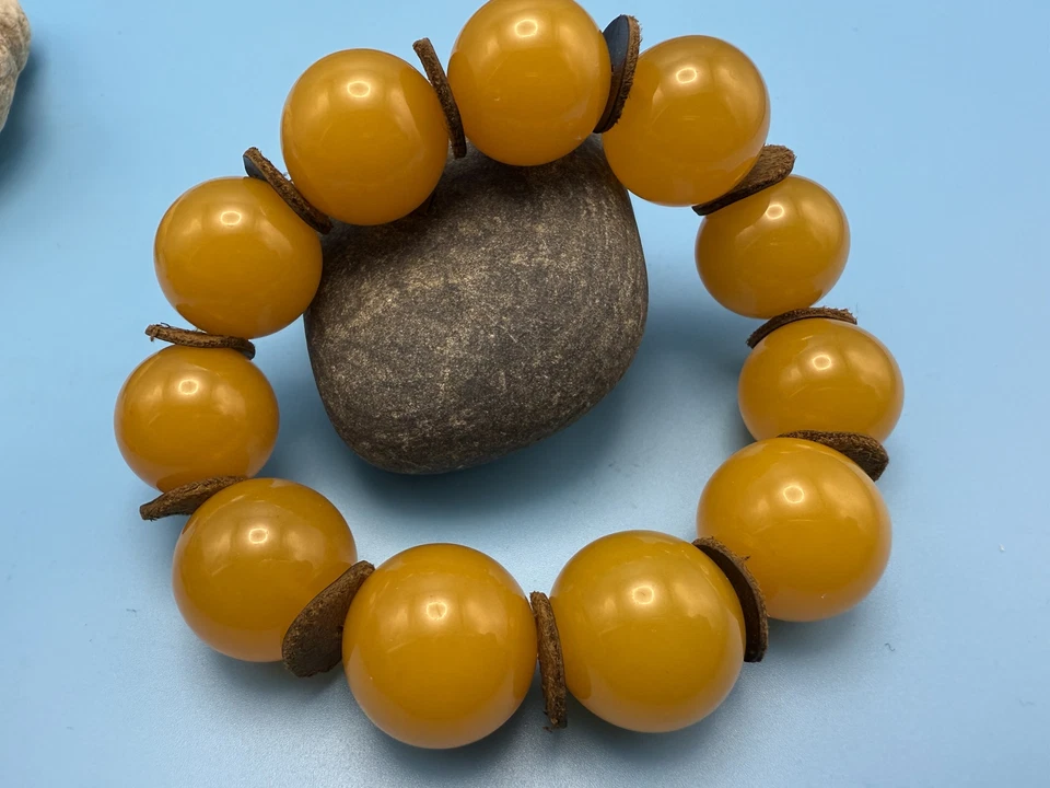 Antique Baltic Amber BIG Beads Bracelet Butterscotch 65 gr Beautiful Pictures - Image 2 of 4