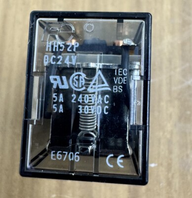 FUJI ELECTRIC HH52P DC24V